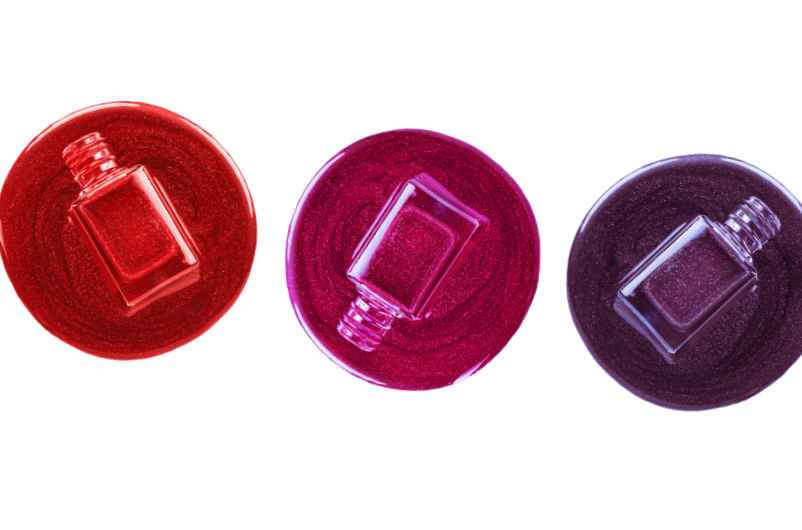 Comment enlever du vernis semi permanent à la maison ?