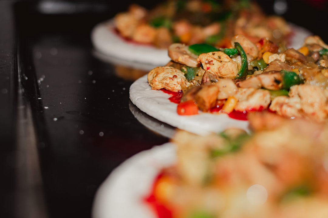 découvrez des recettes de repas faits maison simples et délicieuses, idéales pour toute la famille. apprenez à cuisiner des plats sains avec des ingrédients frais et savoureux. réveillez le chef qui sommeille en vous avec nos conseils pratiques et nos idées de repas inspirants.